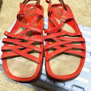 KALSO EARTH “ Oasis” red leather strappy sandals Sz 8.